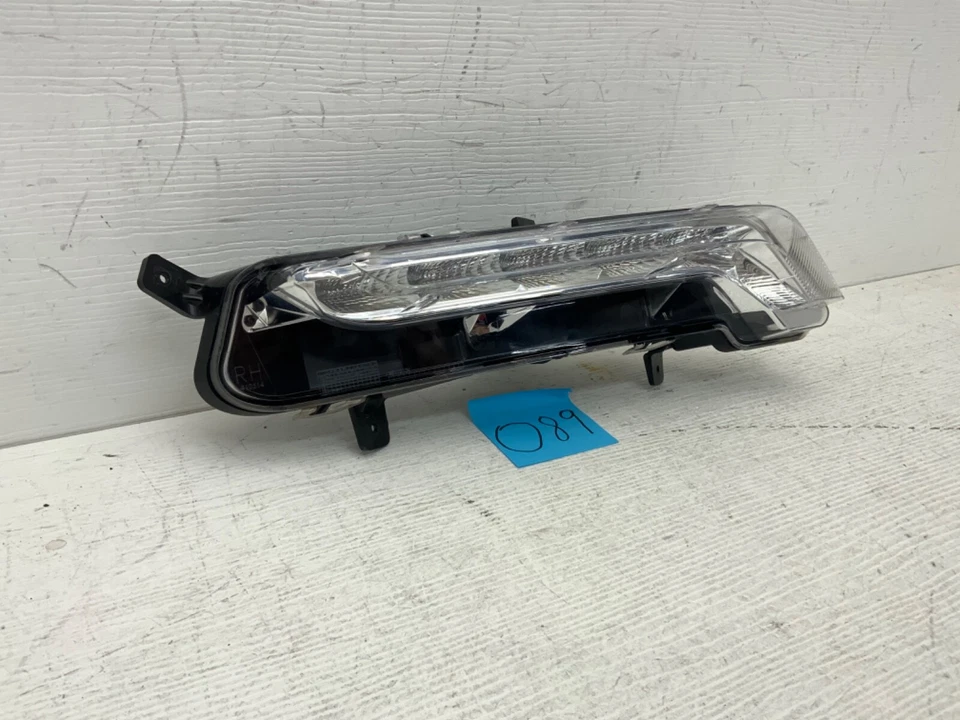 2014 2015 2016 2017 CHEVROLET IMPALA ПАССАЖИРСКИЙ ПРАВАЯ СТОРОНА ПРОТИВОТУМАННЫЕ ФАРЫ OEM - Изображение 2 из 4