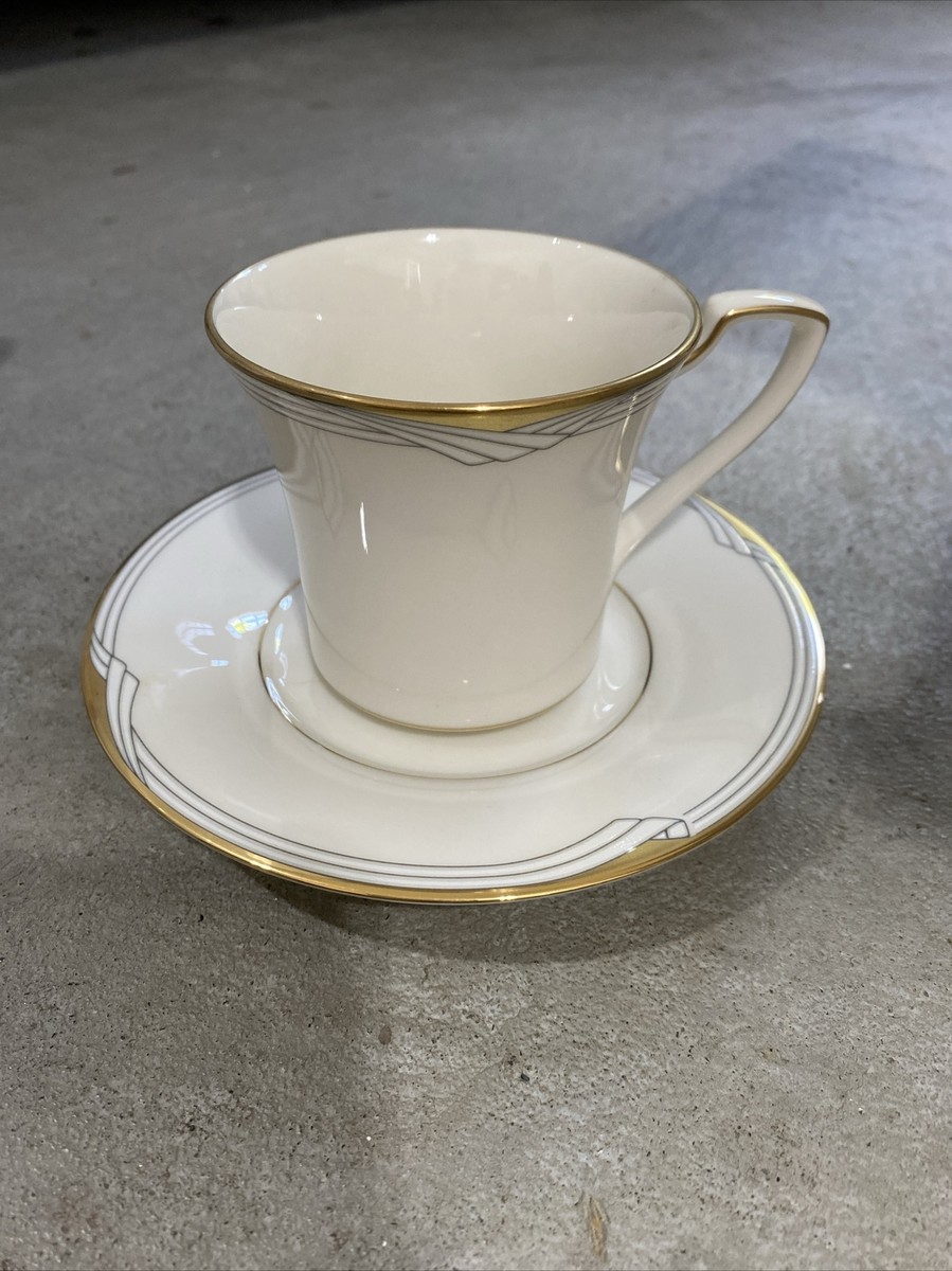 Vintage Noritake Fine China GOLDEN COVE #7719 Ivory Gold 2-piece
