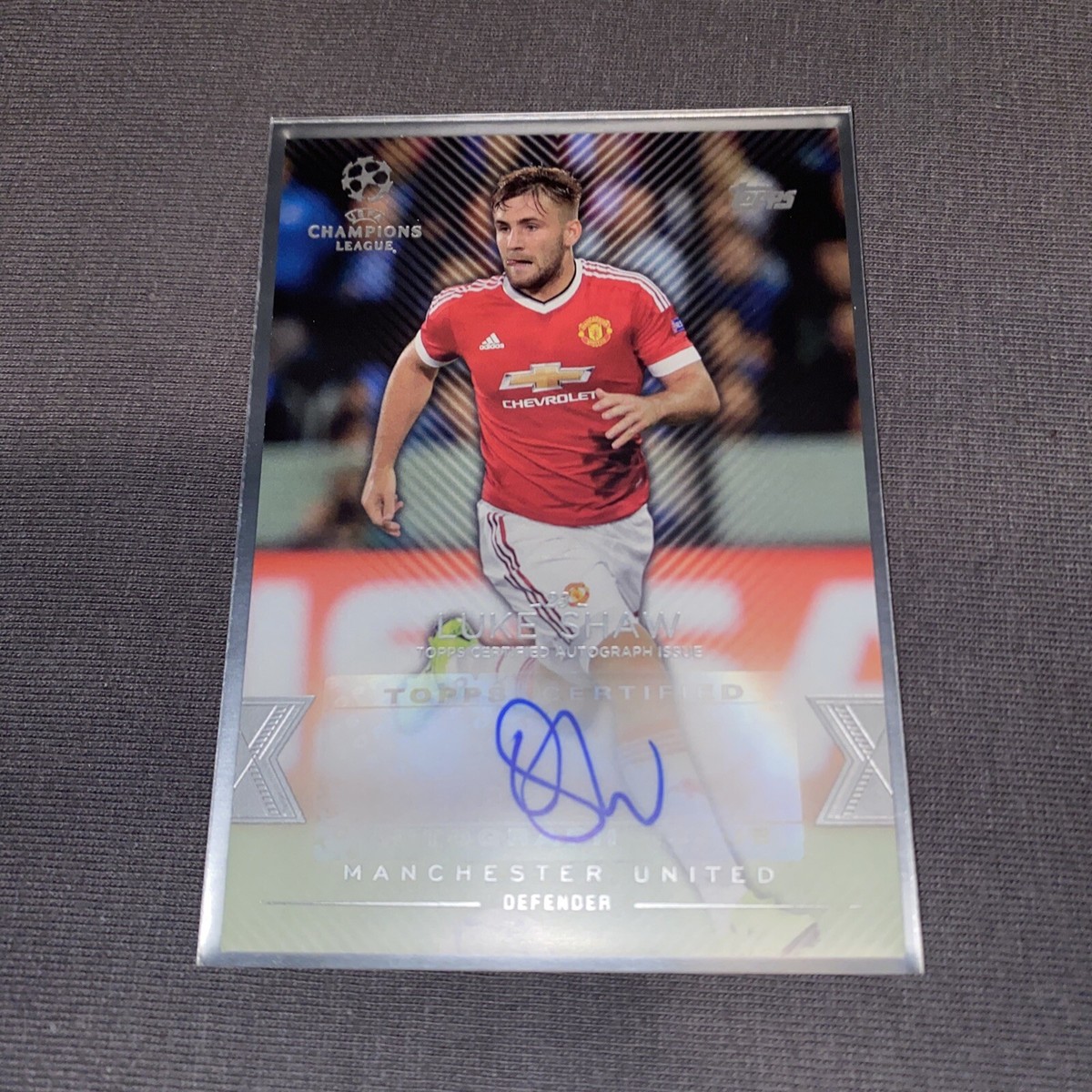 Topps Showcase Champions League Autograph Luke Shaw Manchester 