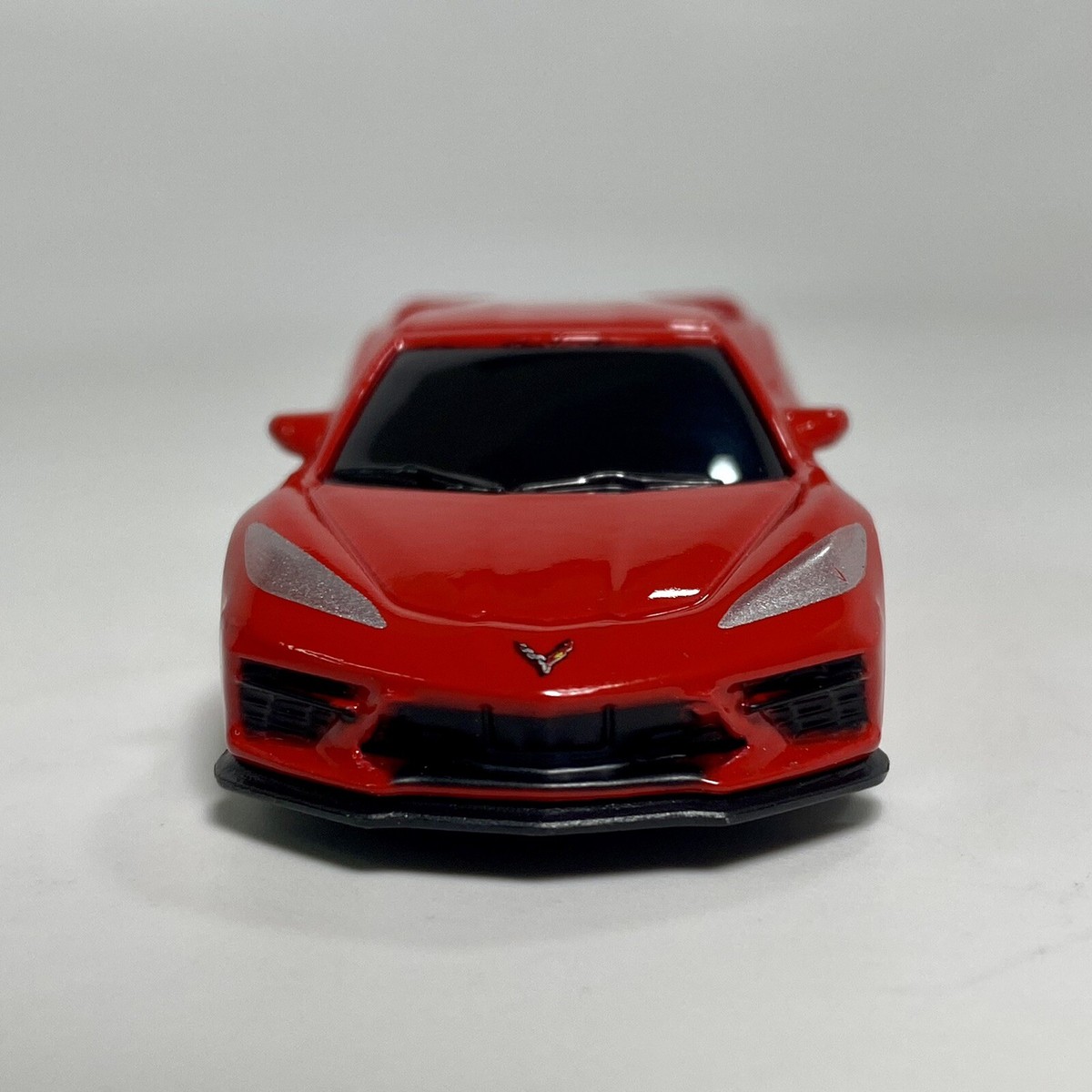 Maisto 2020 Chevrolet Corvette Stingray Coupe Z51 Red 1:64 Scale