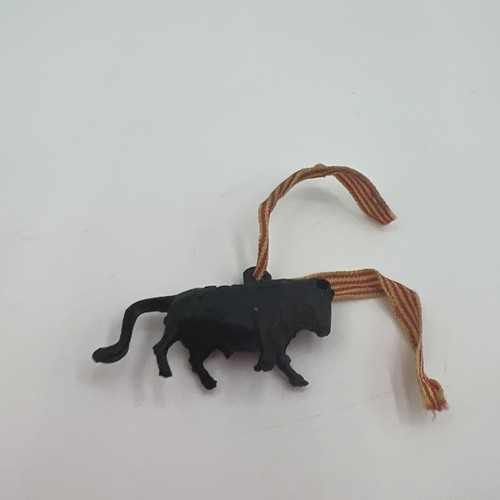 Vintage Torres Bull Spanish Black Plastic Wine Bottle Adornment - Picture 3 of 5