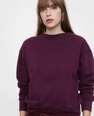 gap purple sweatshirt
