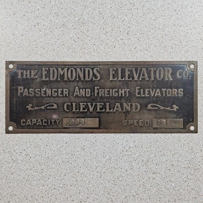 Vintage The Edmonds Elevator Co Passenger & Freight Cleveland Info Badge Plate