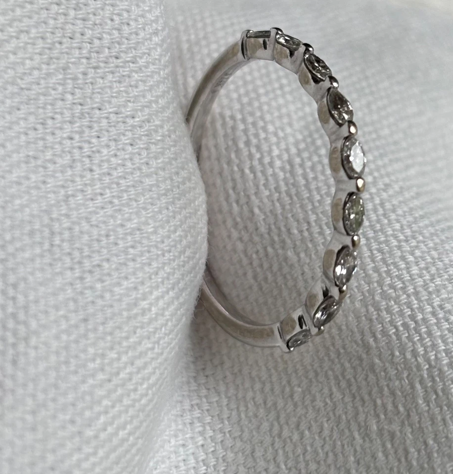 14k 白金不同切割钻石表带堆叠套装 3-8 码 — 第 4/4 张图片