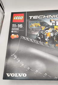 LEGO 42030 Volvo L350F Wheel Loader Good Sealed New MISB Technic Technology Original Packaging