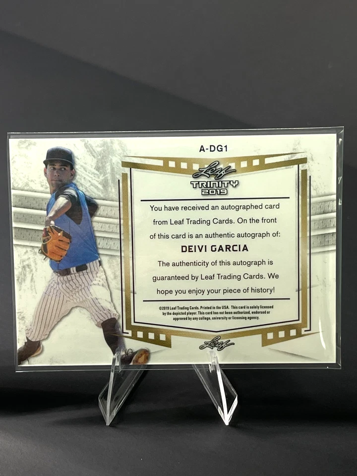 Leaf Trinity Deivi Garcia Signature Auto /1 Rare Card MLB Yankees RC - Image 3 of 3