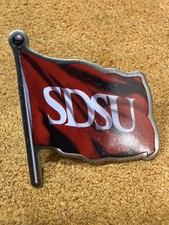 VTG San Diego State University Logo Wavy Flag Silver-Tone Enamel Lapel Pin 7454