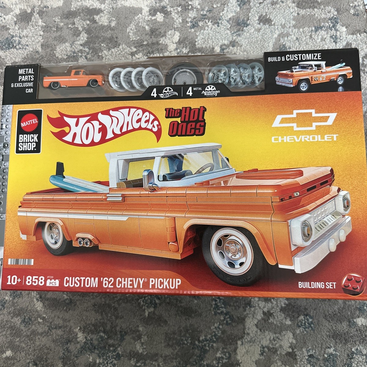 ミニカー 1960s HOT WHEELS Custom 62 Chevy Amazon.com: Hot Wheels Orange & Blue 53rd Anniversary Custom