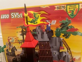 LEGO Castle Dark Dragon's Den 6076 100% Complete with Box and Instructions