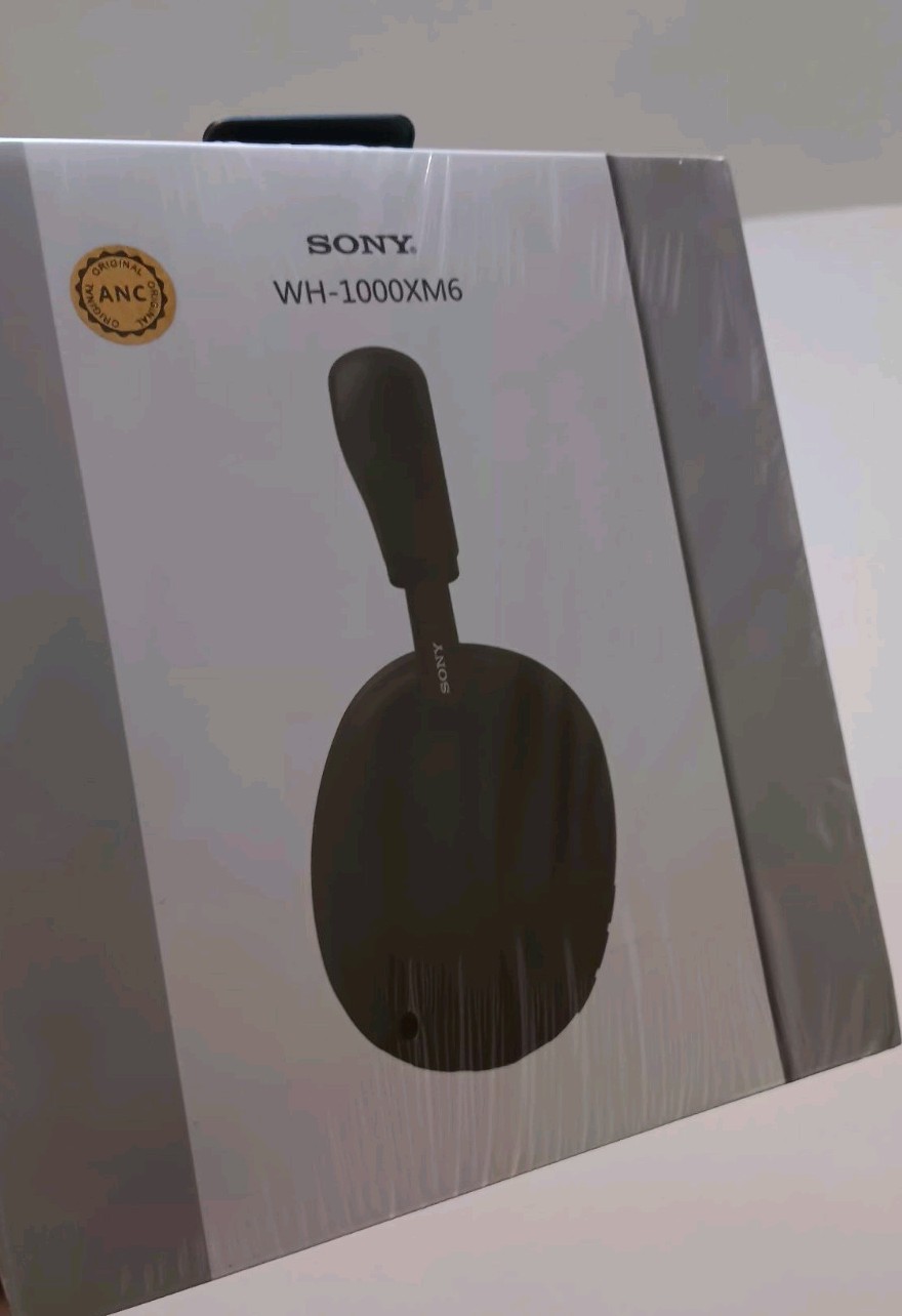 Sony WH-1000XM6 - Brand New And Sealed (Black, Navy And Cream Colourways) - Image 1