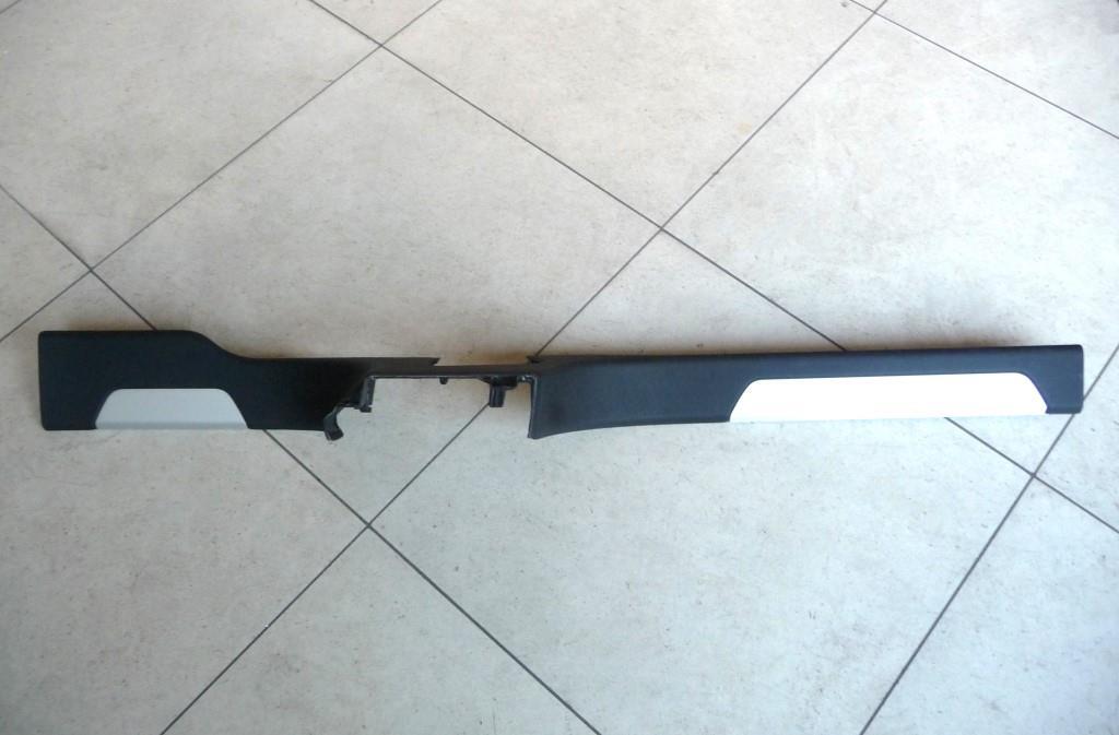 2019-2023 Lamborghini Urus RH Right Sill Cover Trim Panel 4ML853370B OEM A1