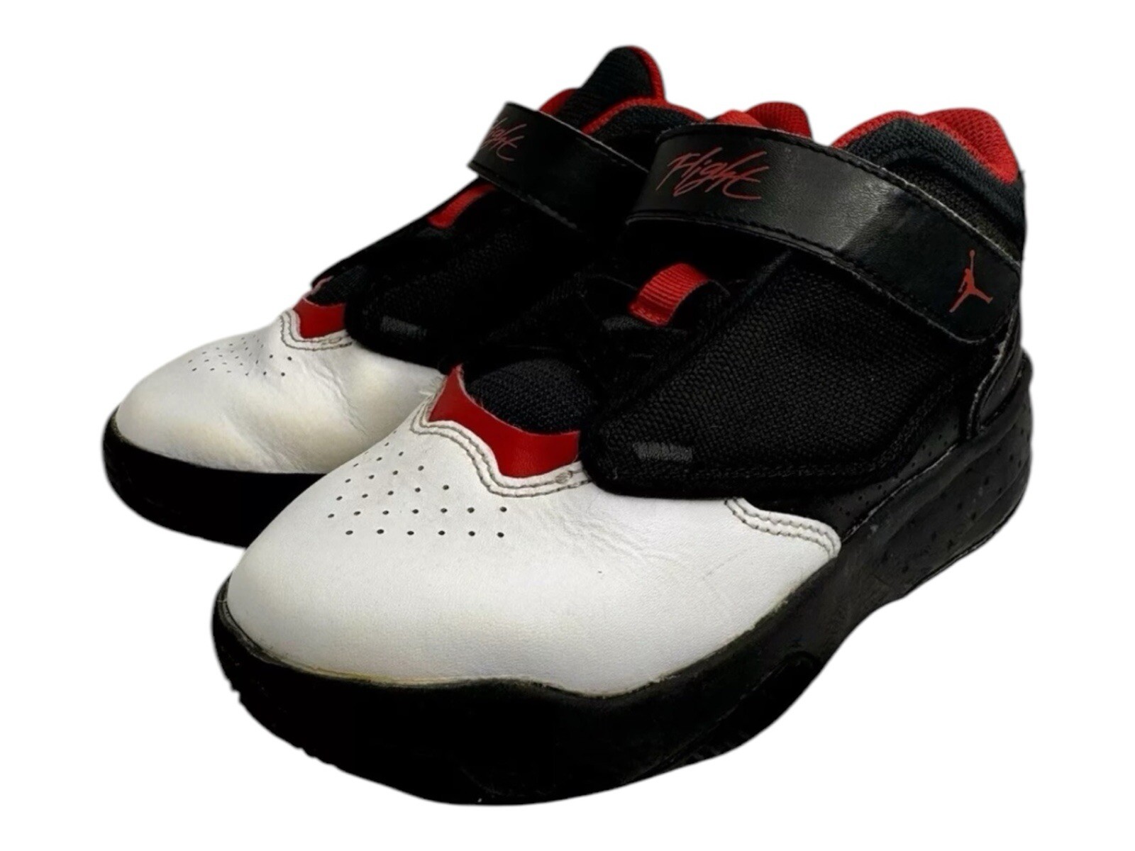 Size 13C - Jordan Max Aura 4 White, Black, and Red. image 2