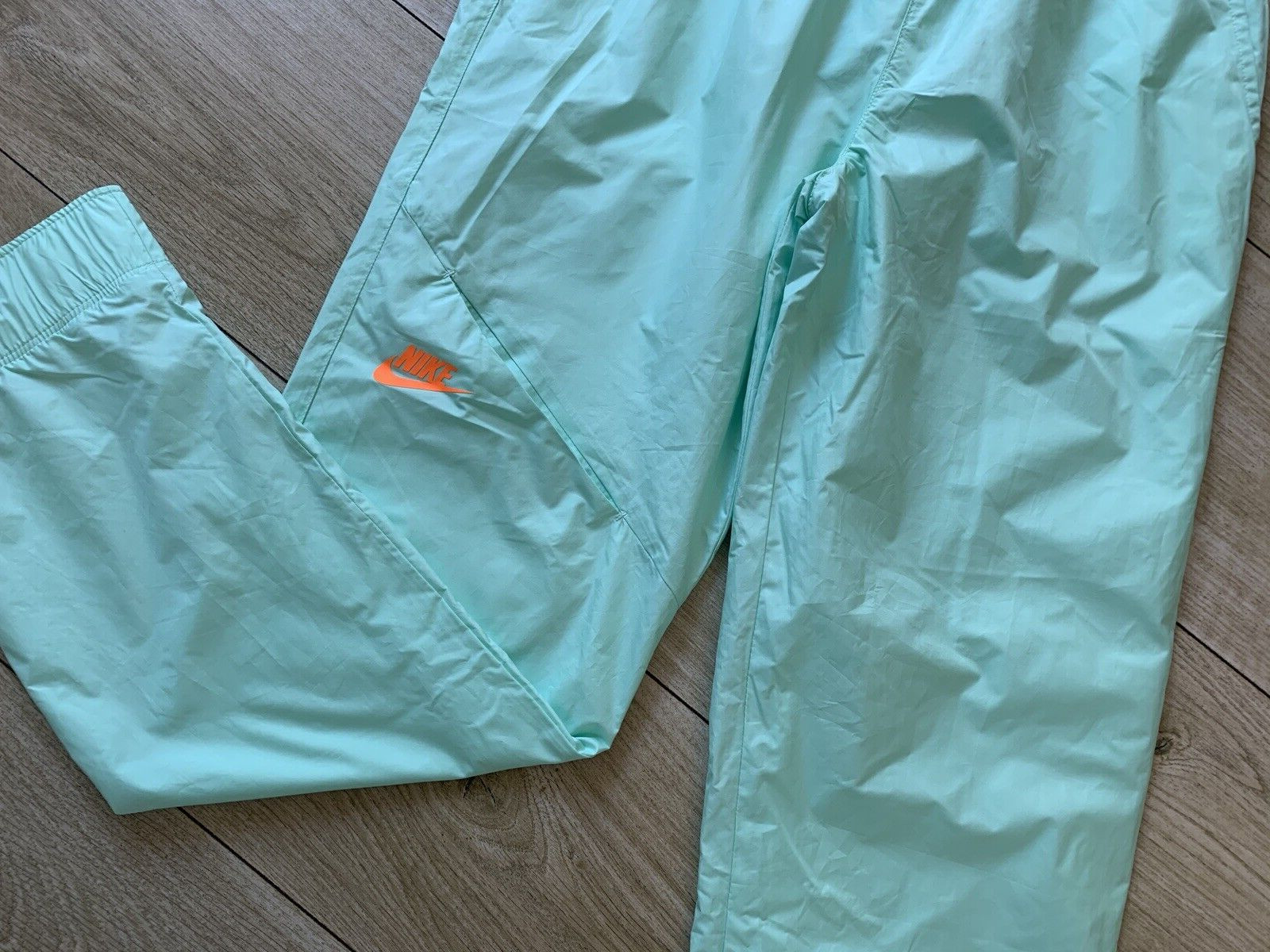 NEW Girls Shell NIKE FLYEASE TRACKSUIT BOTTOMS (age13-14) image 2