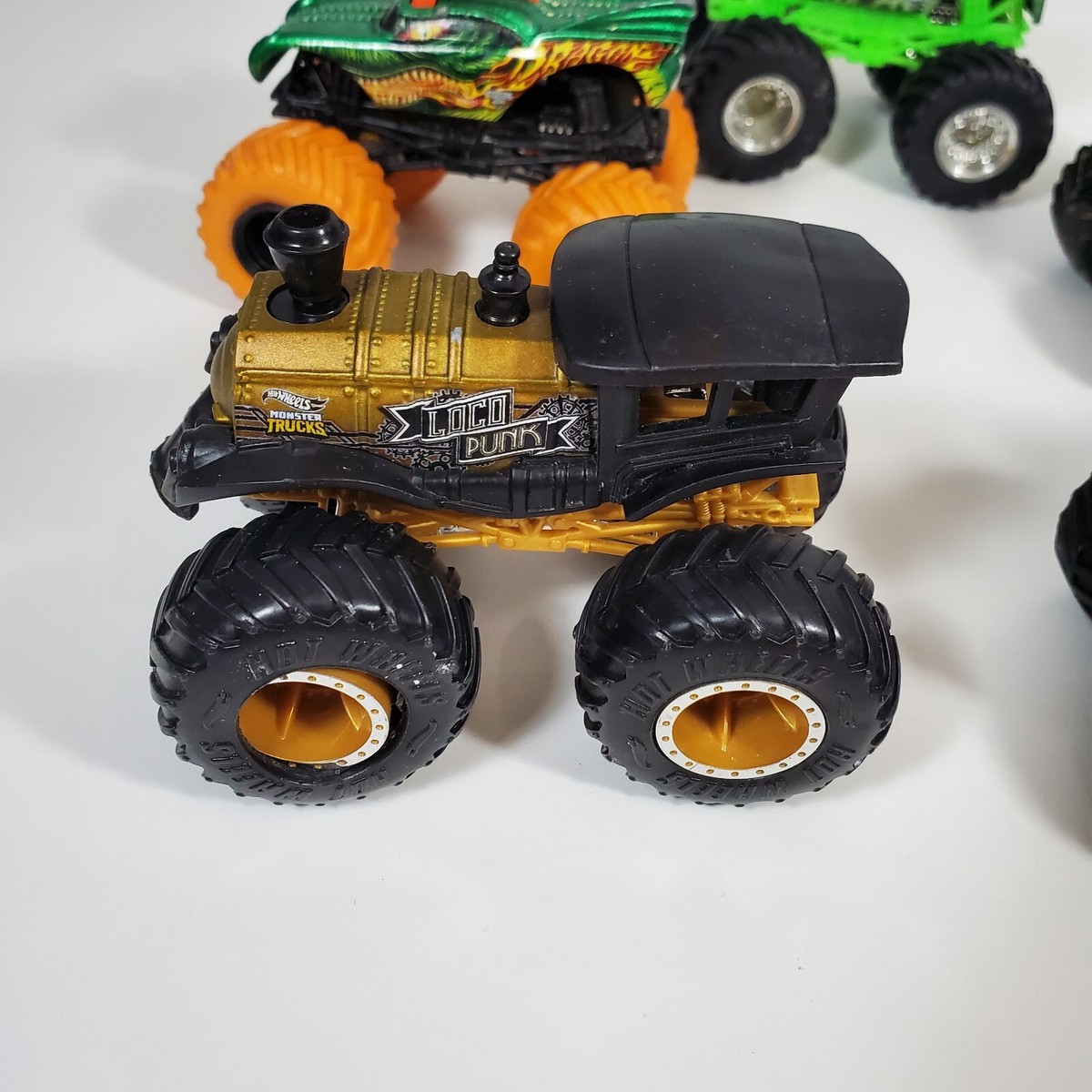 Hot Wheels Monster Jam Car Lot of 5 Trucks Die Cast Gravedigger