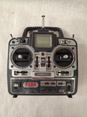 Futaba T6XA Computer Radio 6Ch 72mhz Controller W/ FBC-8B Charger Untested