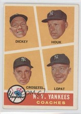 1960 Topps Frank Crosetti Bill Dickey Ralph Houk Eddie Lopat #465 HOF 1j2