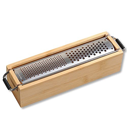 Râpe à parmesan premium KESPER 58060 en acier de haute qualité et socle bambou noble