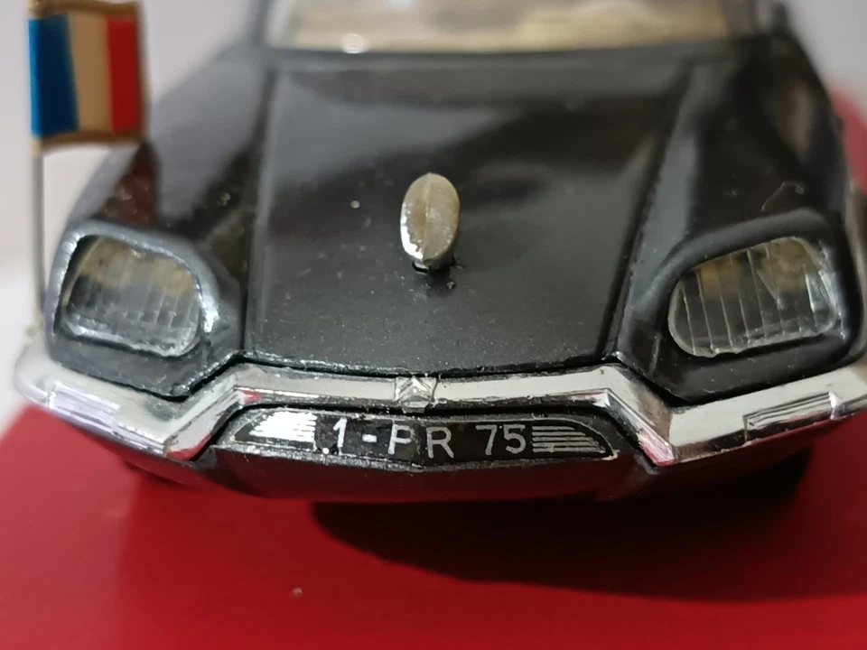 CITROEN PRESIDENTIELLE - 1/43 DINKY TOYS FR. N. 1435 - NO BOX - COME NUOVA - Immagine 4 di 4