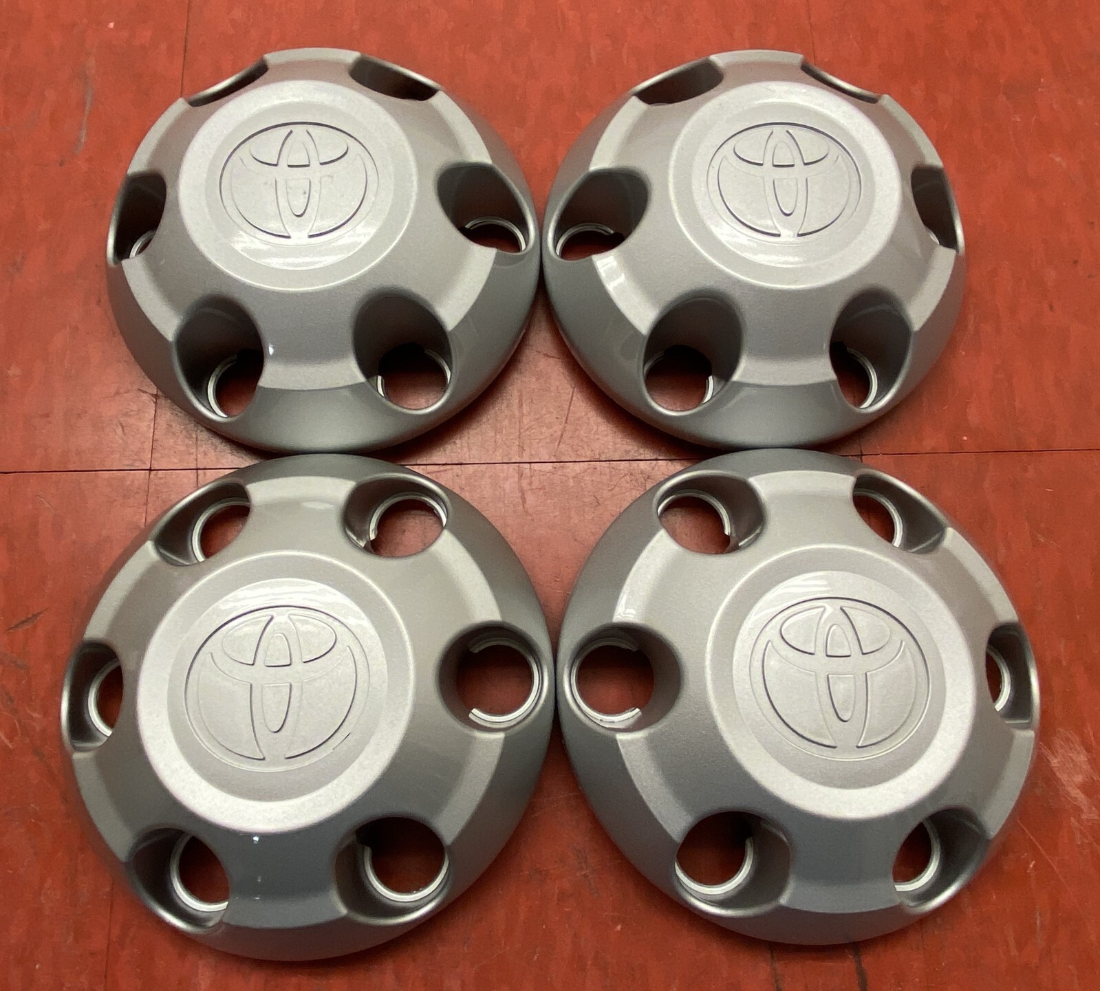 OEM Set of (4) SILVER 05-23 Toyota Tacoma Center Cap (7 1/4") 4260B ...