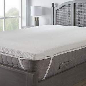 BedStory® Memory Foam Mattress Topper - CertiPUR-US - Ventilated Design