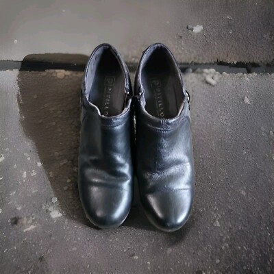 Pitillos shoes Women s Black Leather Ankle Bootie Size 37 In EUC (US Size 6.5 )