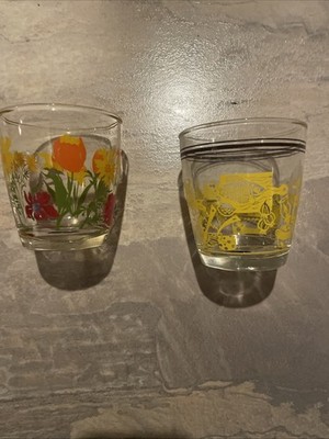 Vintage Hazel Atlas Sour Cream Glasses 2 Pcs
