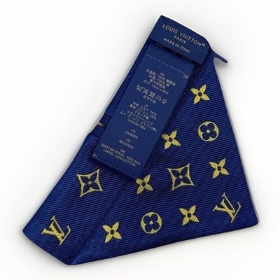 Louis Vuitton - Silk Dog Bandana GI1254 | eBay