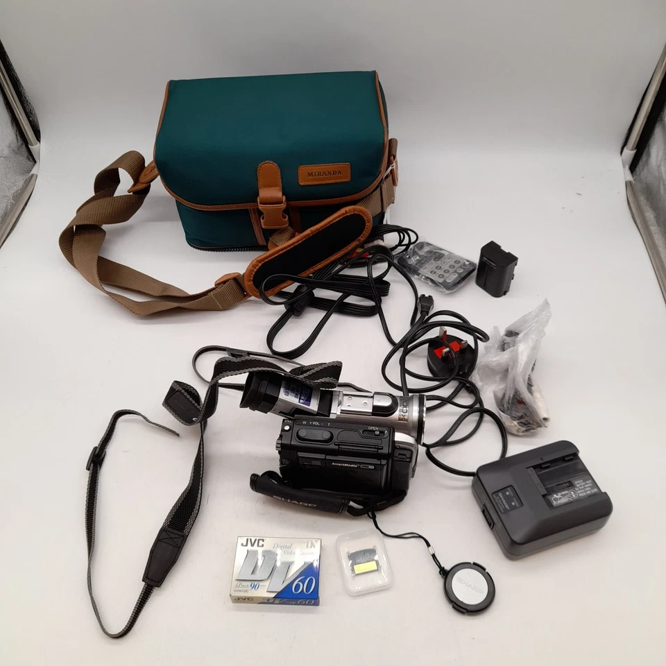 Sharp VL-PDH6 Mini DV Camcorder with Charger/Leads/Bag (#H1/16) - Image 2 of 4