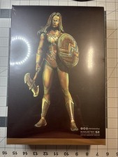 McFarlane Toys Wonder Woman Classic Gold Label Patina Edition