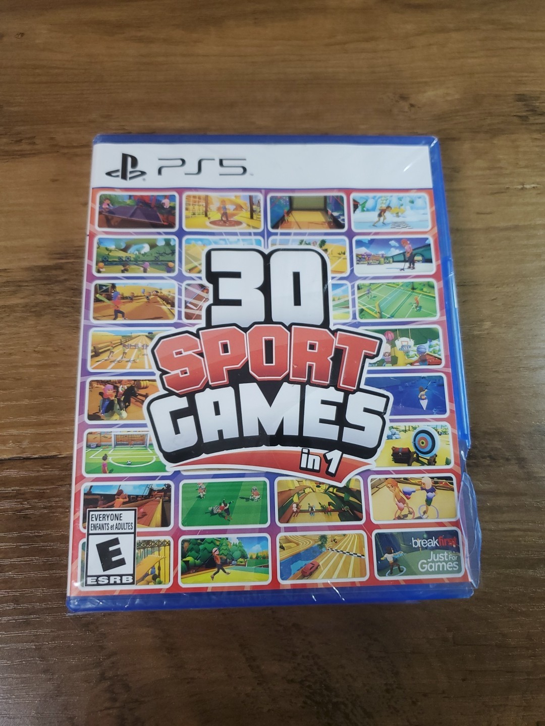 30 Juegos Deportivos En 1 - PS5 - Totalmente Nuevos - *Esquina de estuche rota*