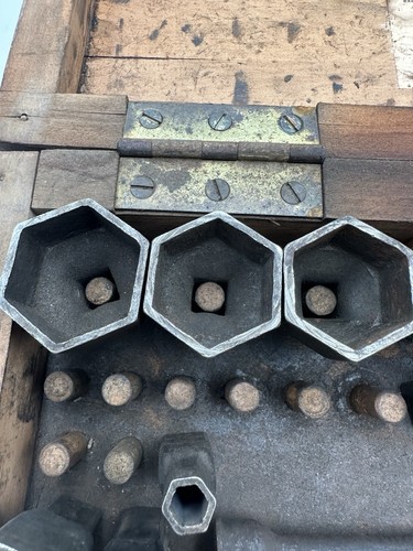 Antique Starrett 443-B Ratchet Wrench Socket Set Circa 1916 Incomplete Wood Box - Picture 10 of 23
