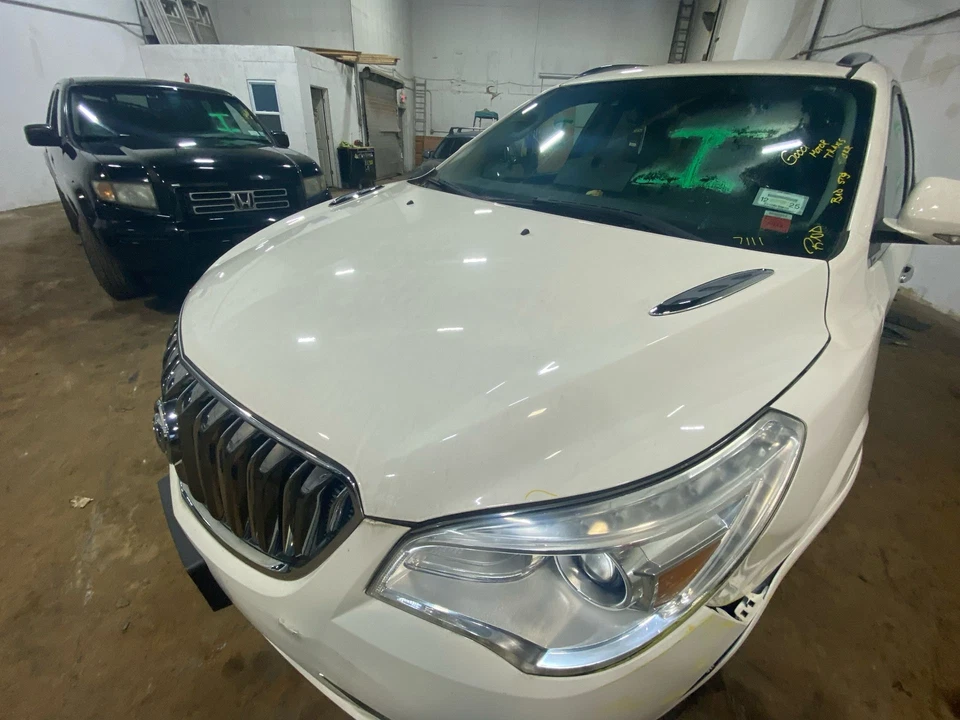 Used Hood fits: 2014 Buick Enclave  Grade A - Image 3 of 4
