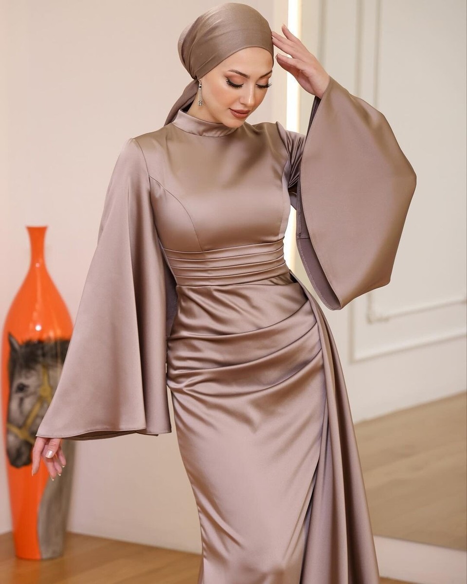 a line knit dress A-Line Floral Soft Tranquil Blue/Charmeuse/Biscotti/White / XL tbt_pr_edit_code approximately 59cm Cuff circumference Plus Size - Belle Silk Satin Colors:Copper Gold