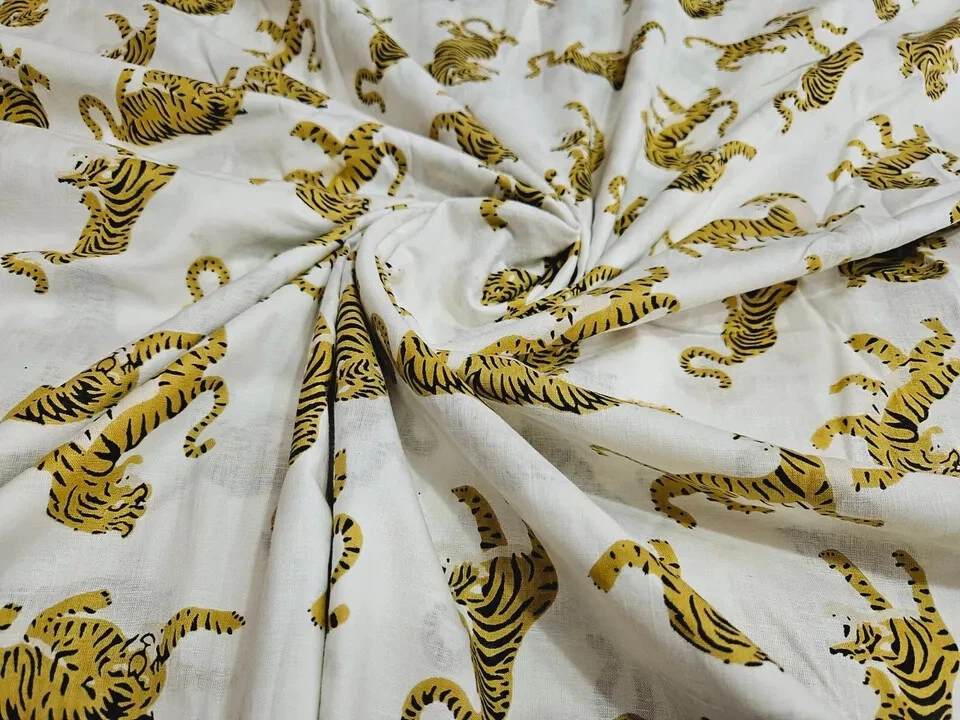 Telas de costura de tela de algodón impresas a mano de tigre blanco indio de 25 yardas Foto 2 de 4