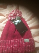 Tresspass Bobble hat Junior 8 to 10 approx   Cap New R.R.P £14.99 Pink