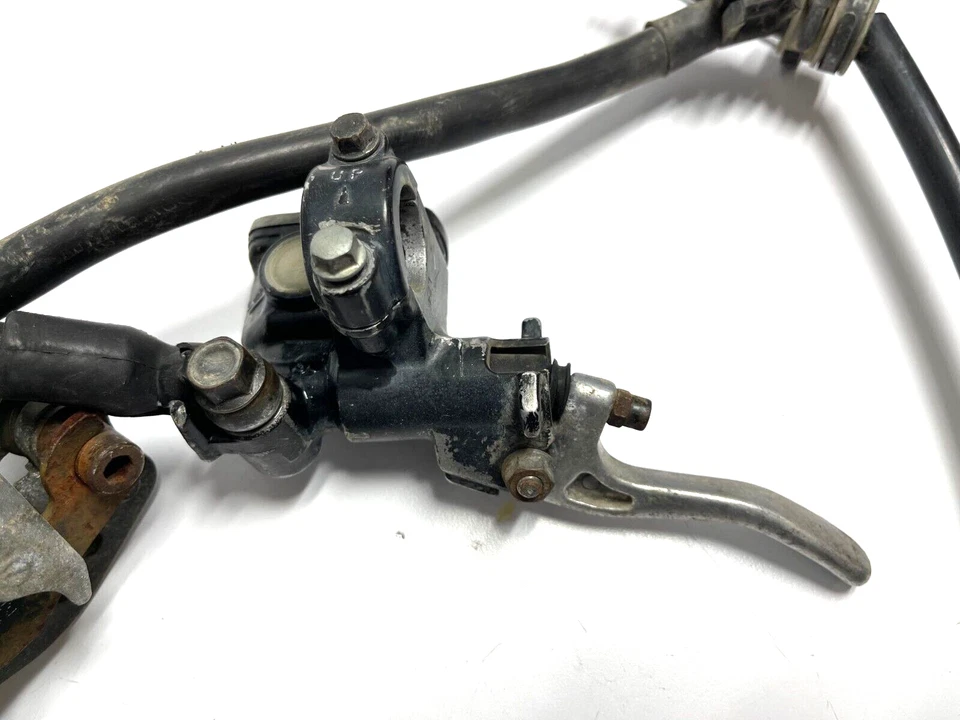 Conjunto de pinza maestra de freno delantero Suzuki DR250S 1991 fabricante de equipos originales Foto 2 de 4