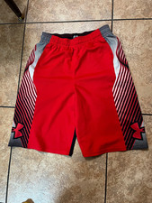 boy's Under Armour Athletic Shorts size youth L red, black