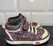 See Kai Run Peyton Black Leopard Sneaker for Little Kids Size 10.5