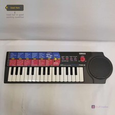 YAMAHA PSS-6 ELECTRONIC KEYBOARD PORTASOUND 32 KEYS RETRO