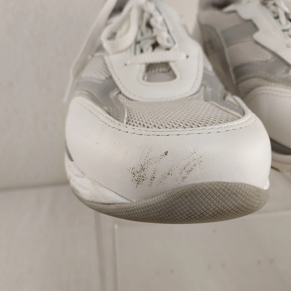 SAS Women 10 M Tour Mesh Leather Lace Up Tripad Sneaker Silver White 1 Flaw USA - Image 4 of 4