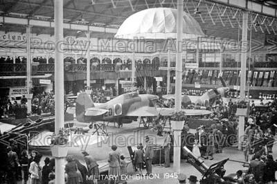 Azj-63 Militärausstellung, Dublin, Irland 1945. Foto