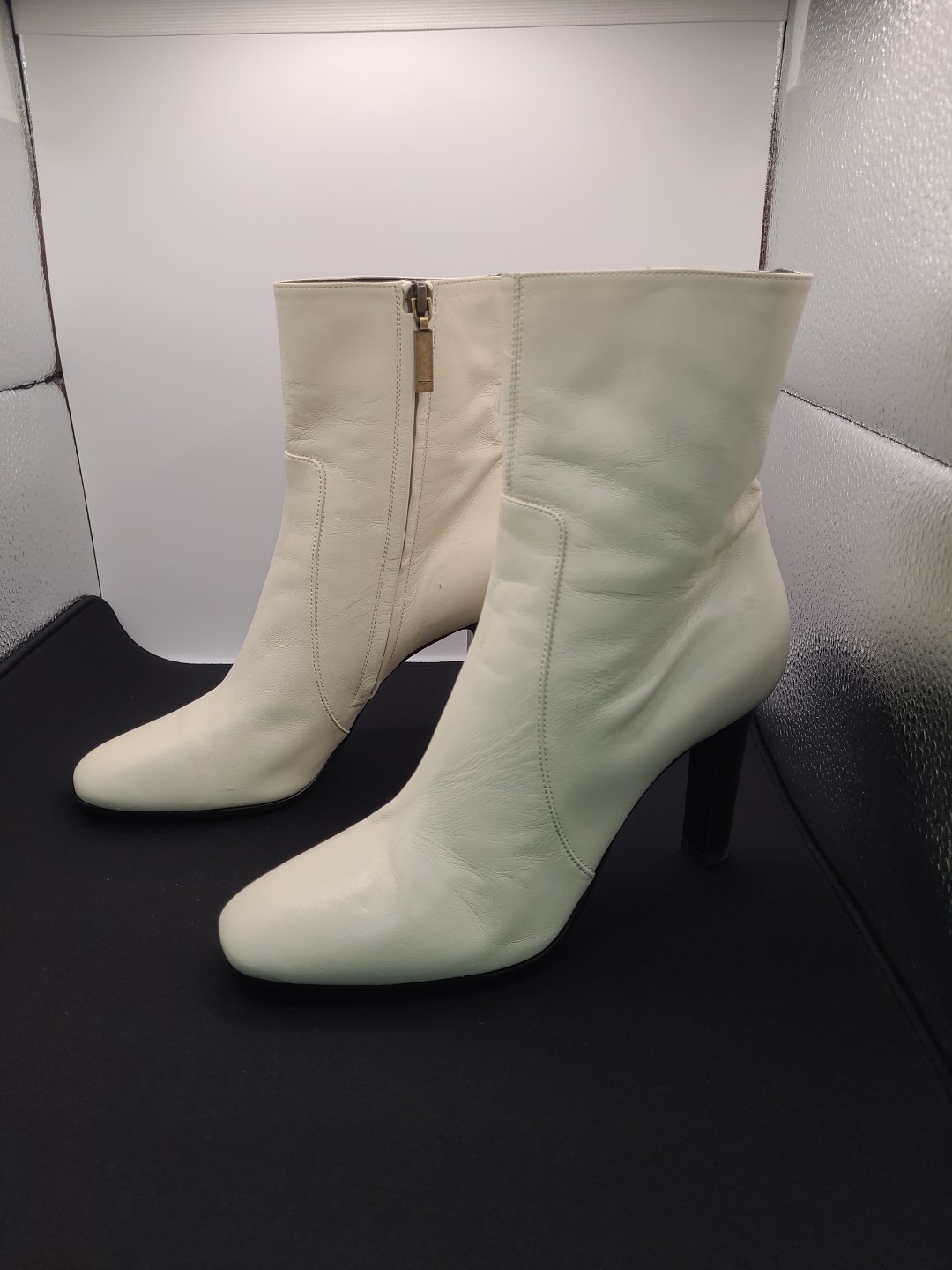 Stivaletti Saint Laurent Jane usati autentici in pelle bianca taglia 37 5 (US 7 5)