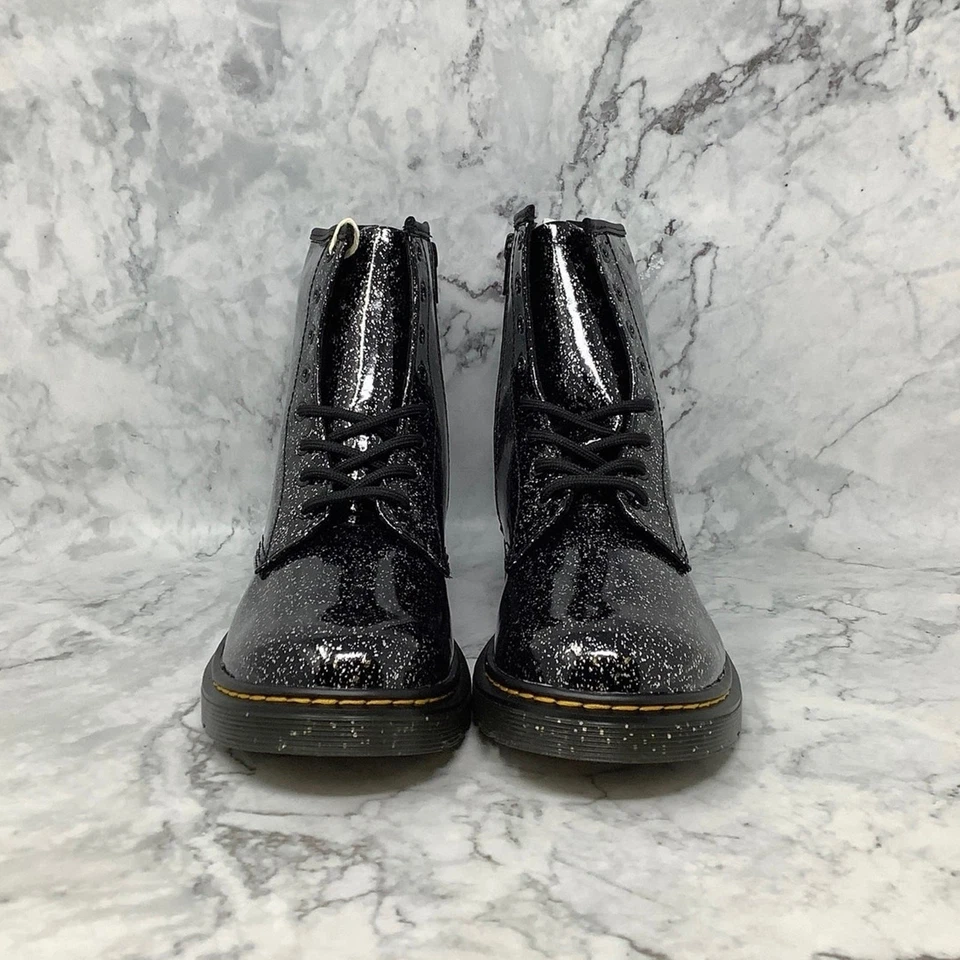 Bota Dr. Martens Talla 6 Big Kid 37 EU 1460 Y Con Cordones Negra Brillo Cósmico P1-16 Foto 3 de 4