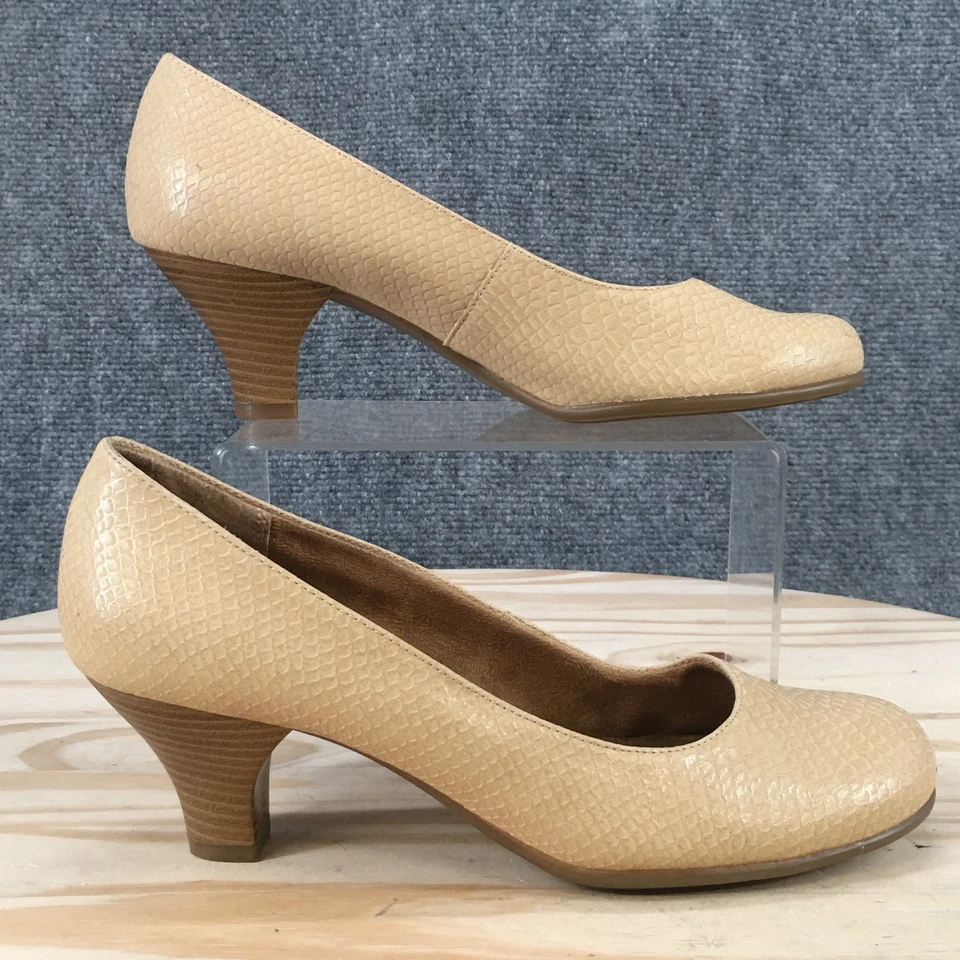 Zapatos de salón aerosoles para mujer 9 M Wise Guy beige imitación cuero informales tacones cónicos Foto 2 de 4