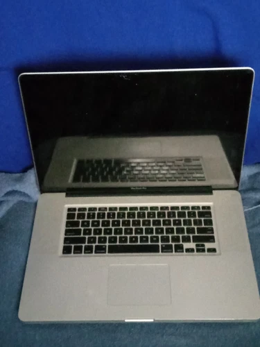 Macbook Pro 17" A1297 (for parts) AS IS