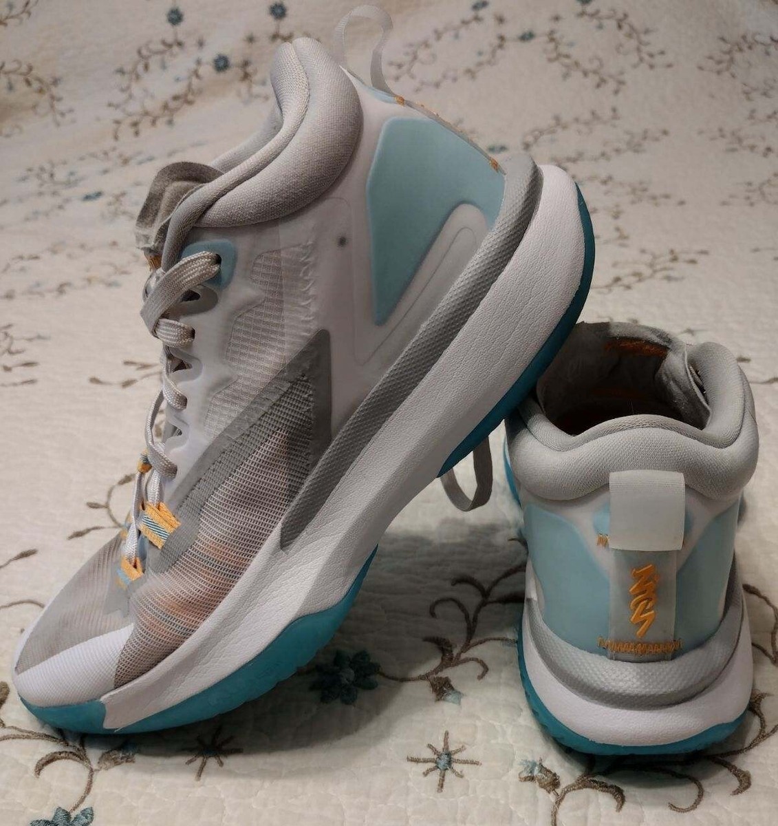 Jordan Zion 1 “White Dynamic Turquoise” - Men’s Size 10.5 - Pre-Owned Nike Jordan Zion 1 (GS) White/Black-Laser Orange-Turquoise  main image 4