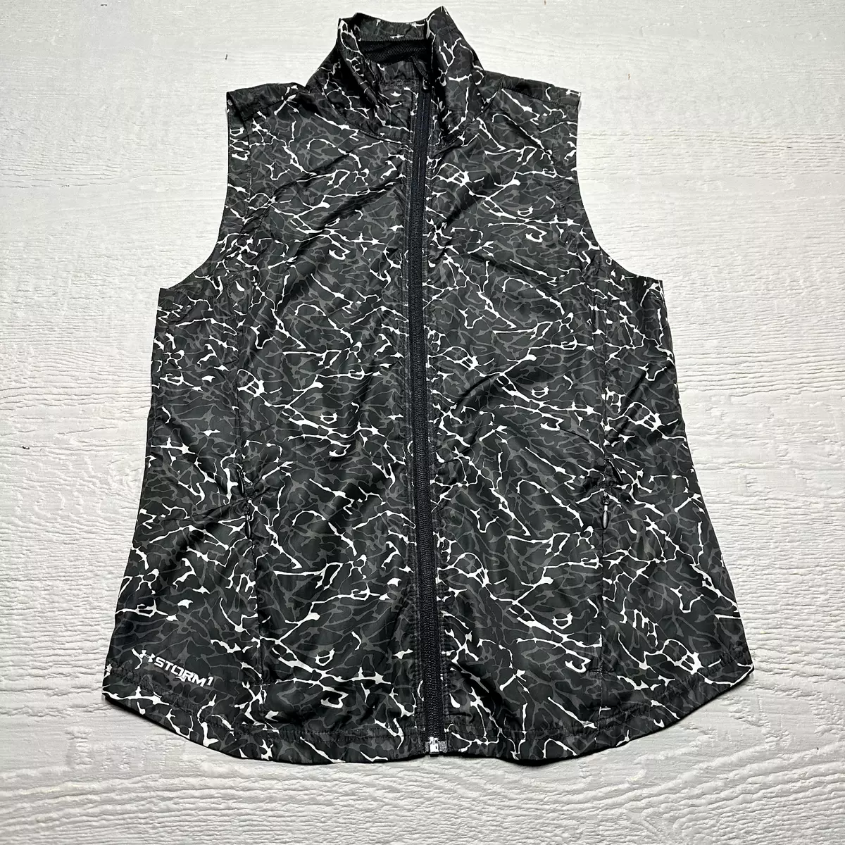 Under armour shop black women's vest