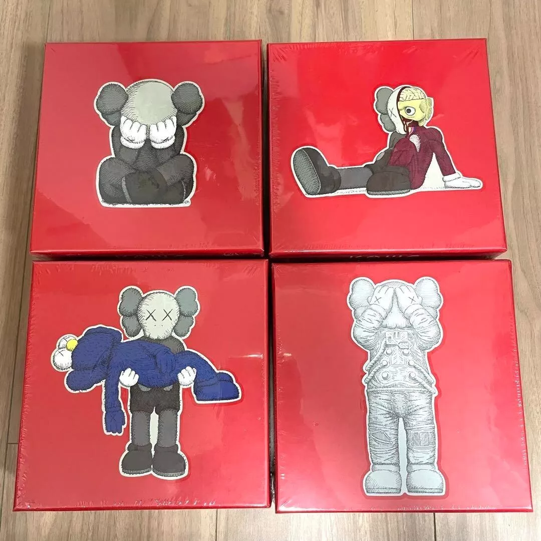 KAWS TOKYO FIRST Puzzle Set of 4 from Japan