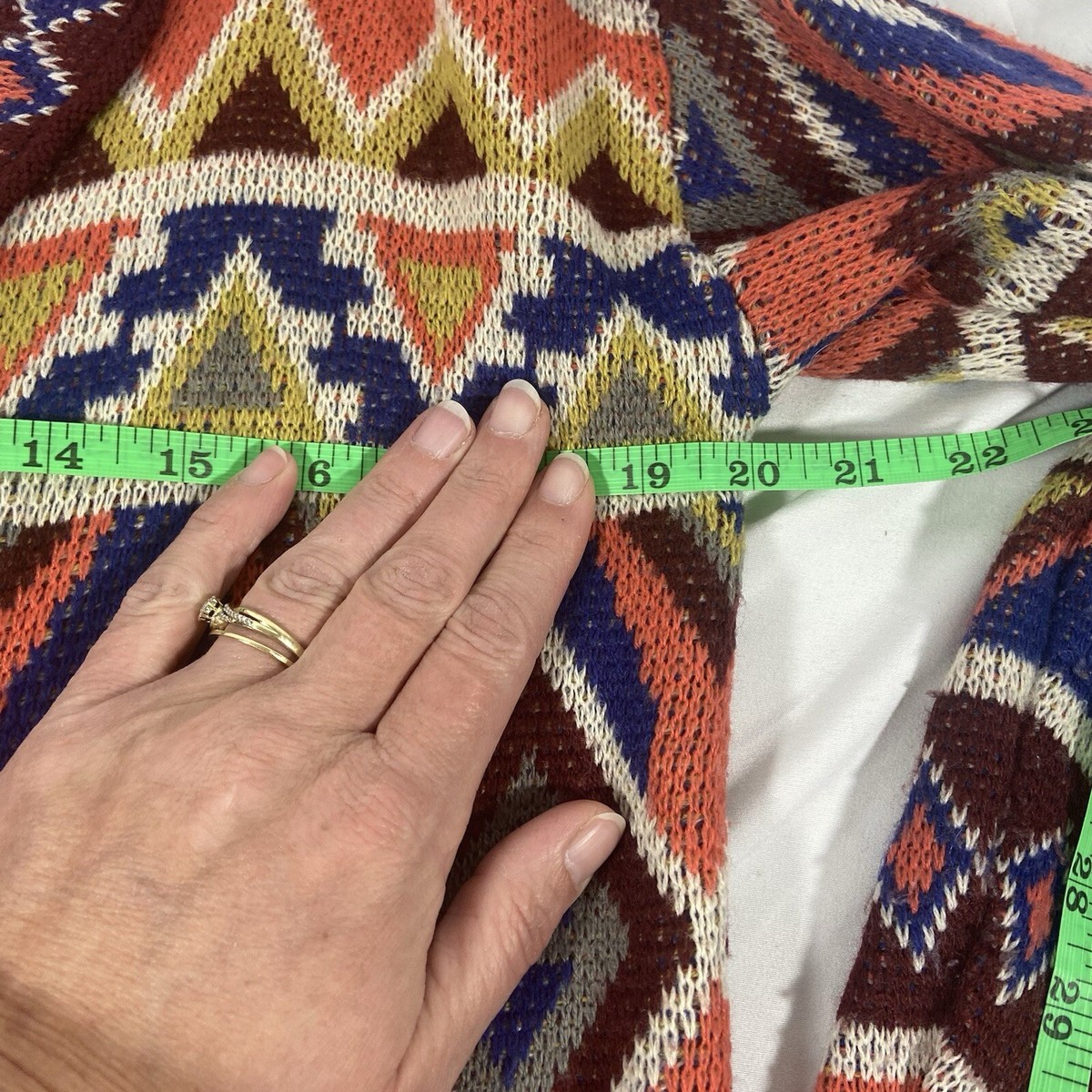 Forever 21 Cardigan femme aztèque ouvert devant pull épais
