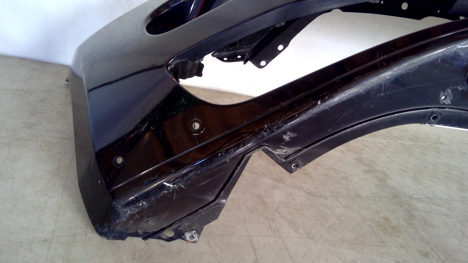 2008 2009 2010 2011 2012 MASERATI GRAND TURISMO FRONT BUMPER COVER OEM